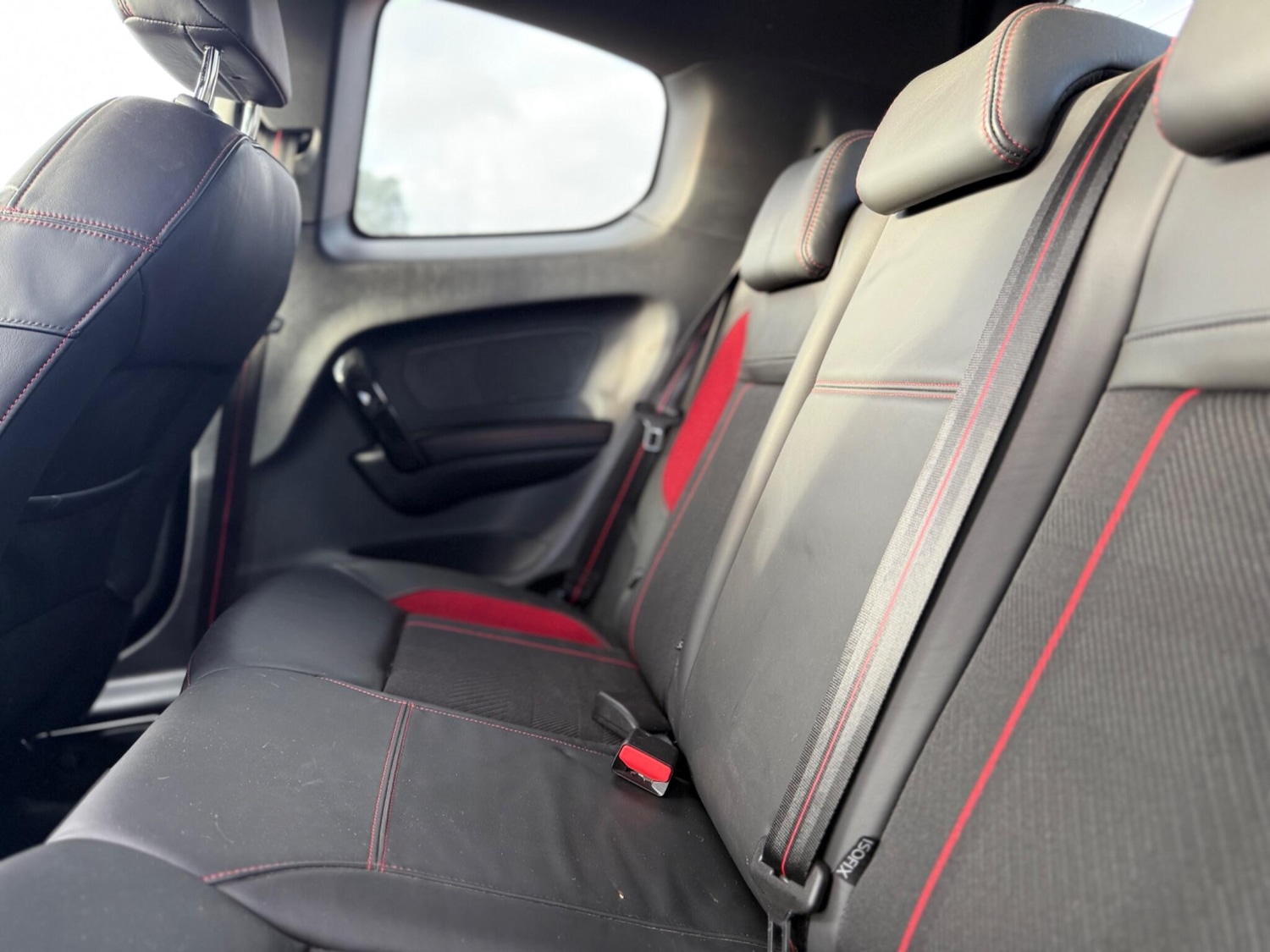 Used Peugeot 208 2013 for sale - 77163611: Photo 28