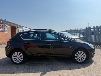 Used Vauxhall Astra 2013 for sale - 78966149: Photo