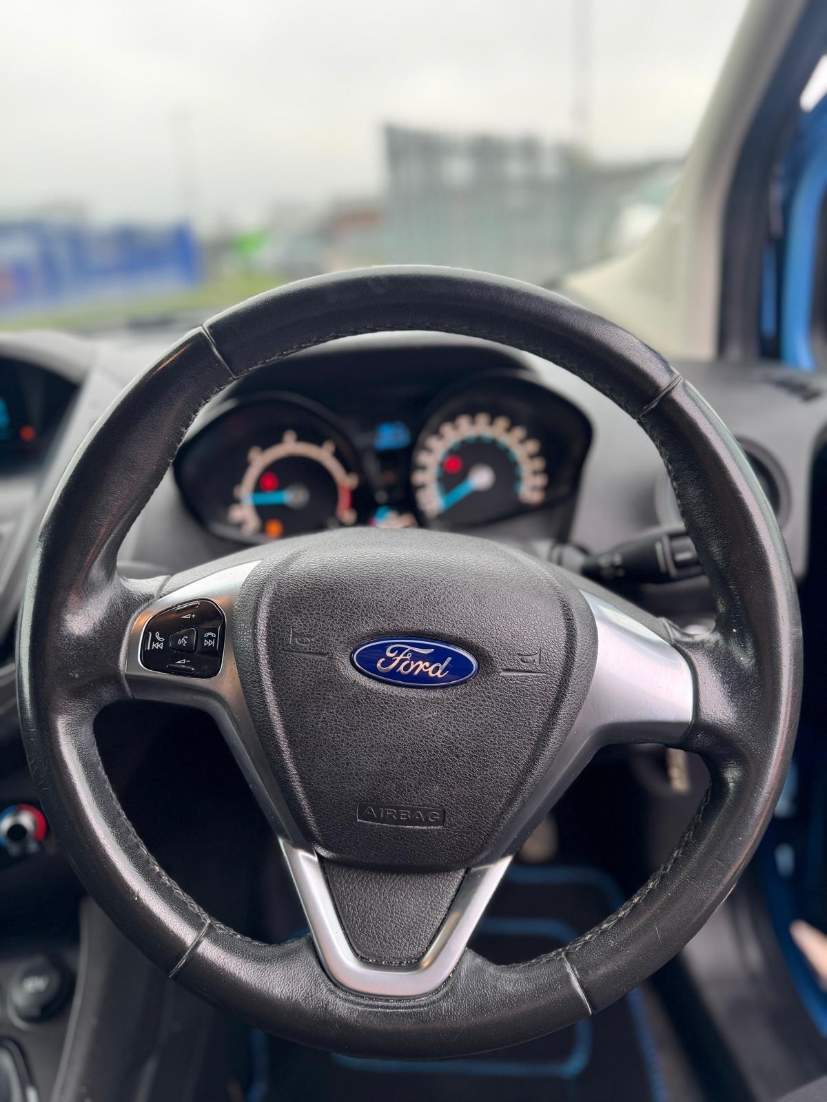 Used Ford Transit Courier 2014 for sale - 77242663: Photo 21