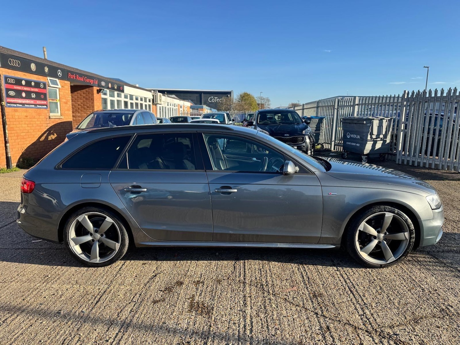 Used Audi A4 Avant for sale - 76715252: Photo 2