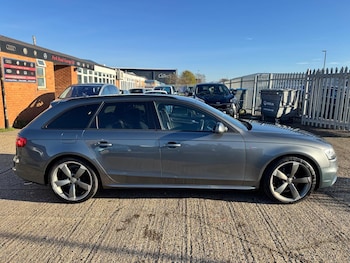 Used Audi A4 Avant 2013 for sale - 76715252: Photo