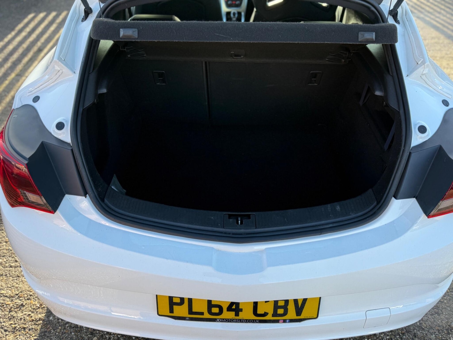 Used Vauxhall Astra GTC 2014 for sale - 77314765: Photo 10