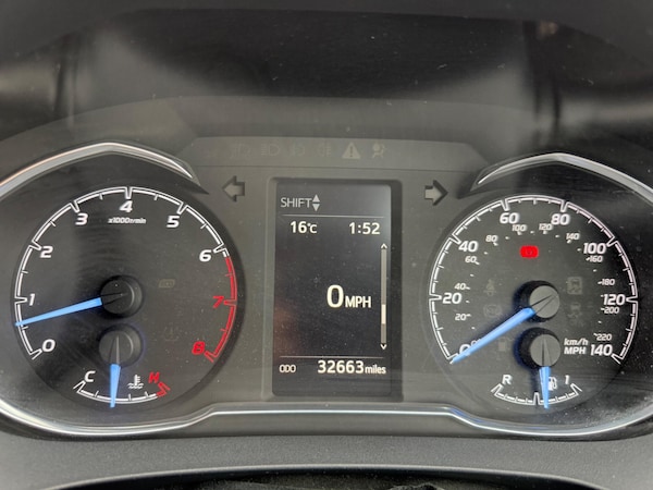 Used Toyota Yaris 2020 for sale - 76214232: Photo 14