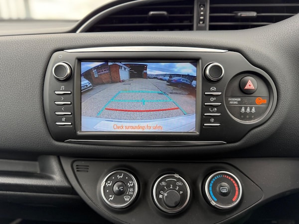 Used Toyota Yaris 2020 for sale - 76214232: Photo 17