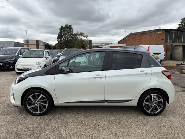 Used Toyota Yaris 2020 for sale - 76214232: Photo 6