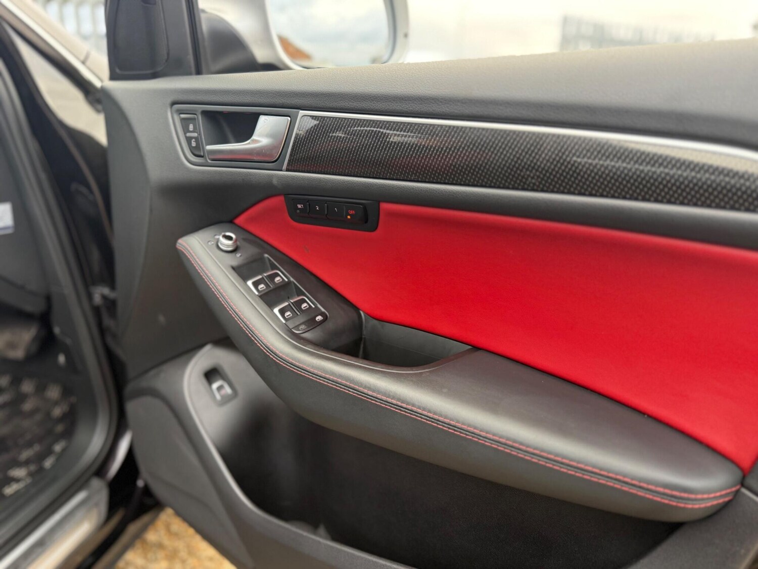 Used Audi SQ5 for sale - 76886501: Photo 24