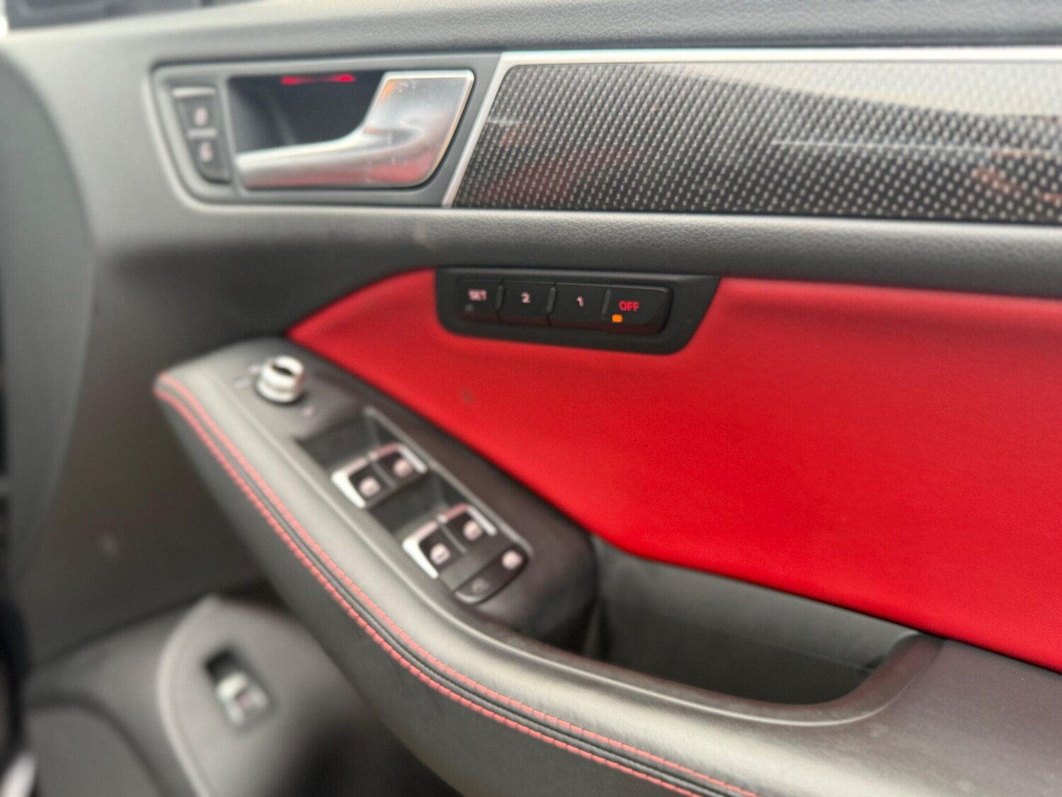 Used Audi SQ5 for sale - 76886501: Photo 25