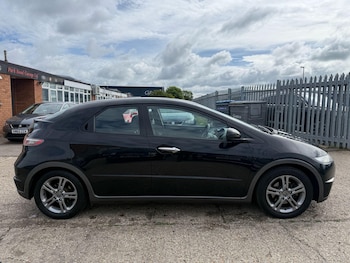 Used Honda Civic 2011 for sale - 78573828: Photo