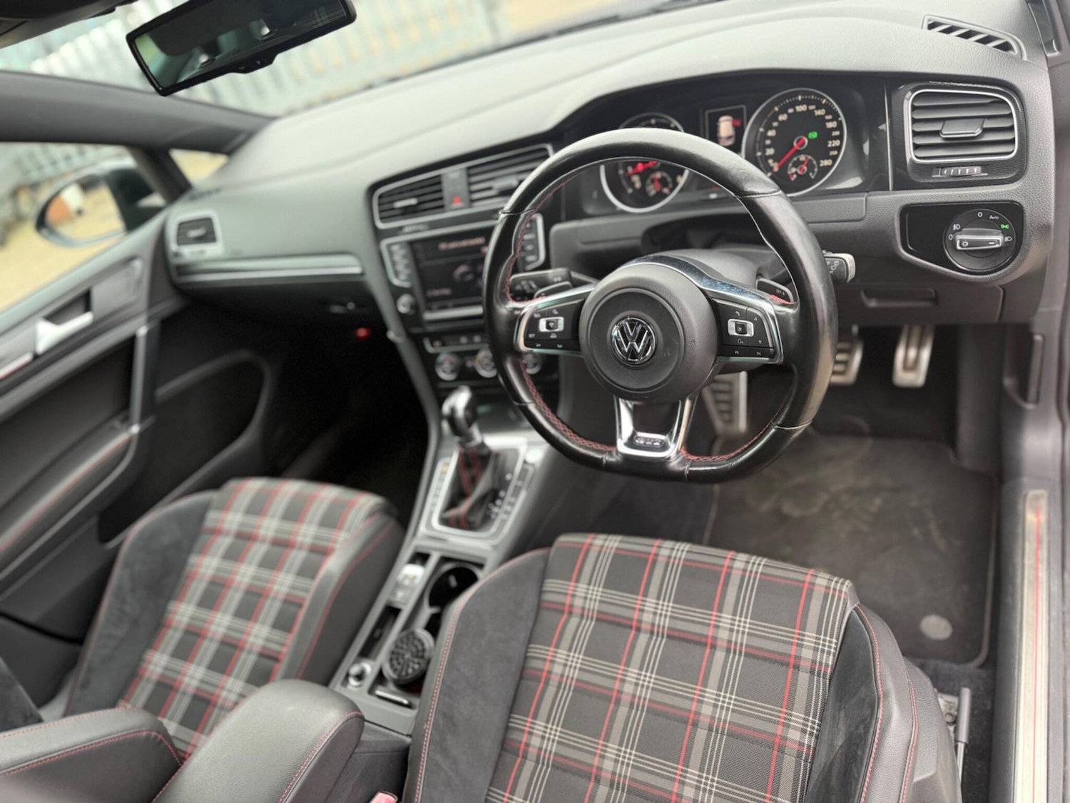 Used Volkswagen Golf for sale - 77066515: Photo 18