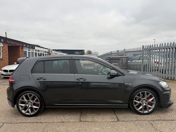 Used Volkswagen Golf 2014 for sale - 77066515: Photo