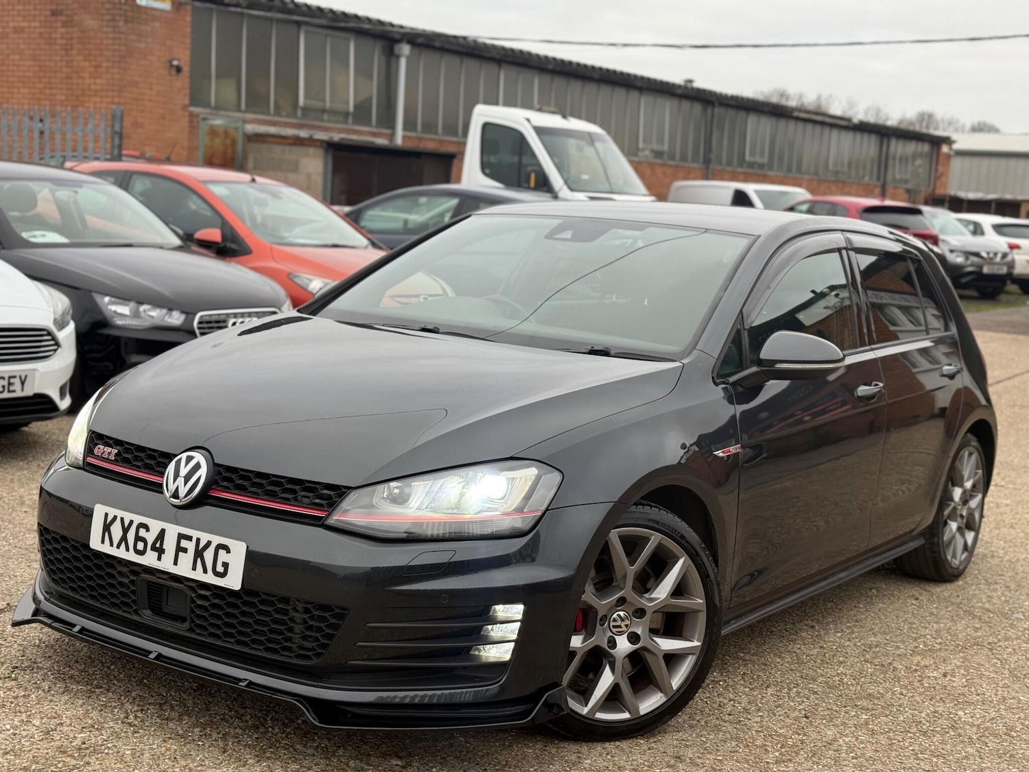 Used Volkswagen Golf for sale - 77066515: Photo 7