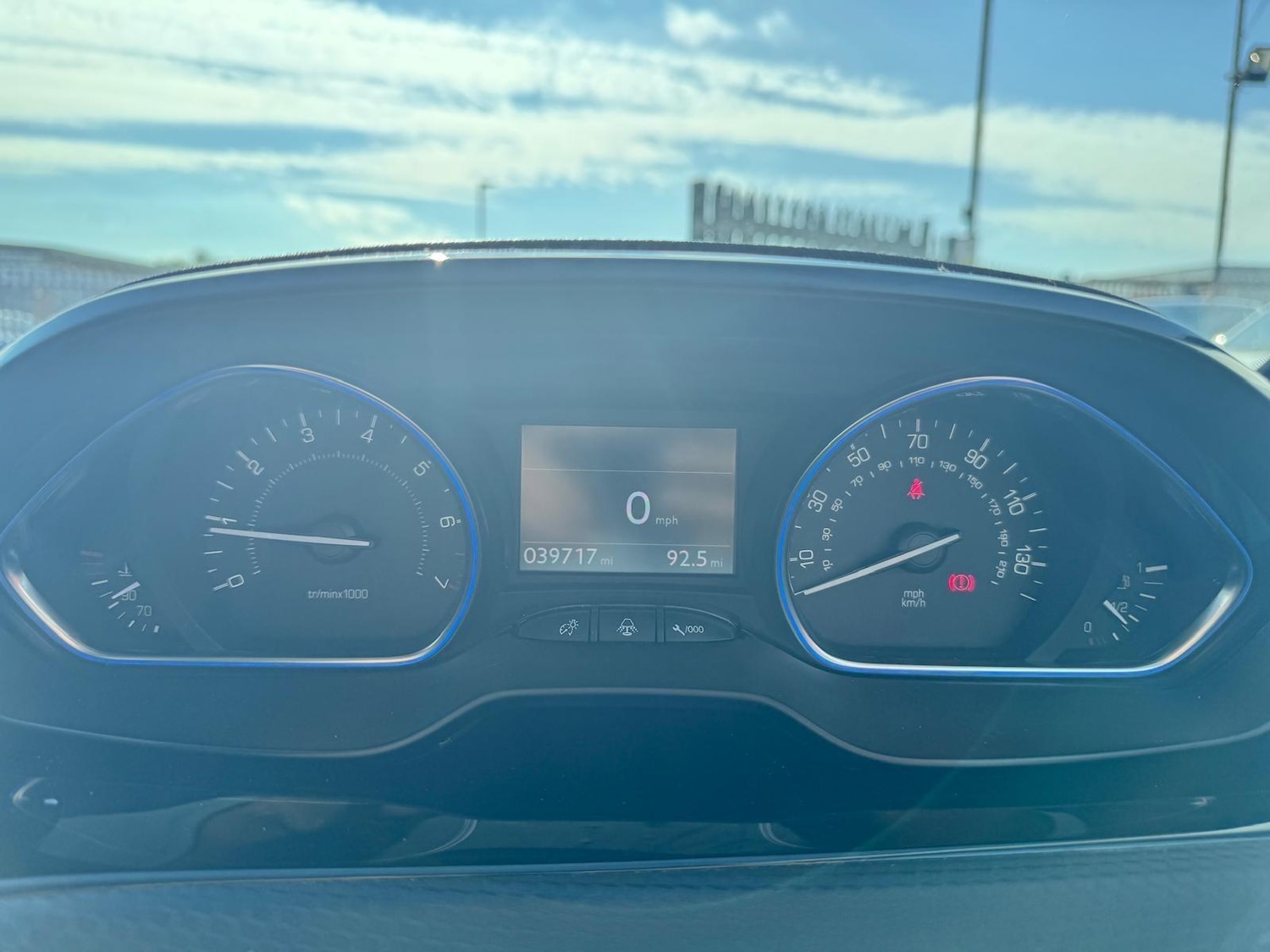 Used Peugeot 2008 2016 for sale - 75857673: Photo 15