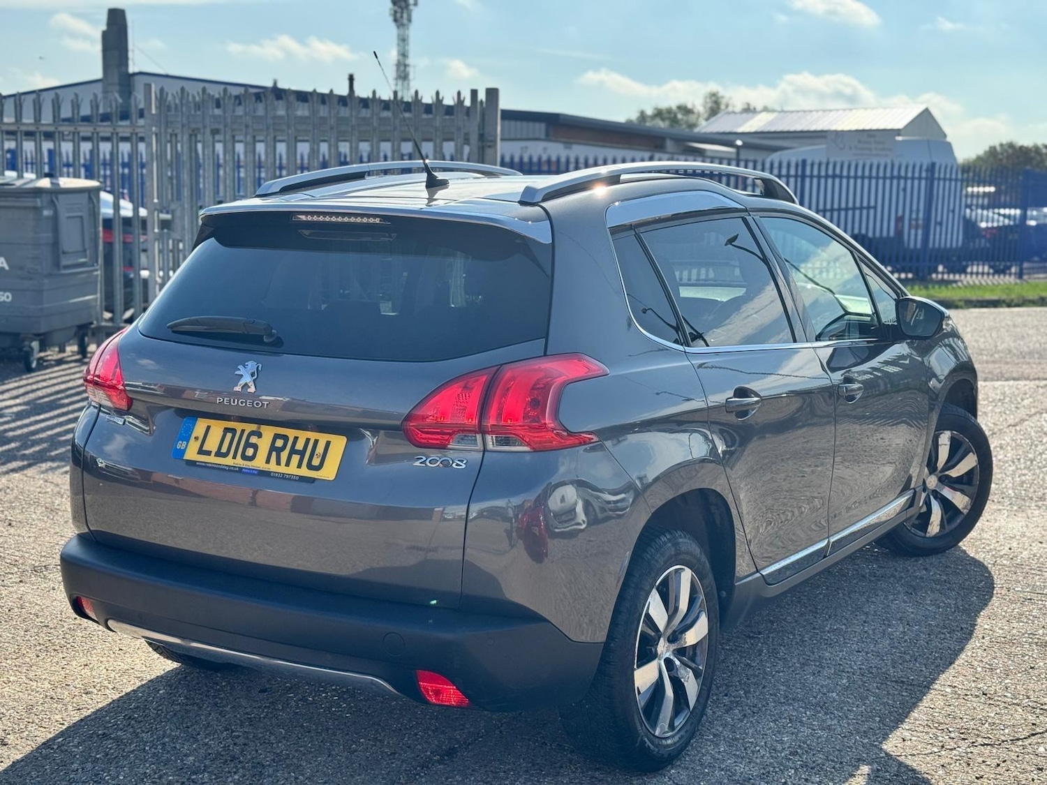 Used Peugeot 2008 2016 for sale - 75857673: Photo 3