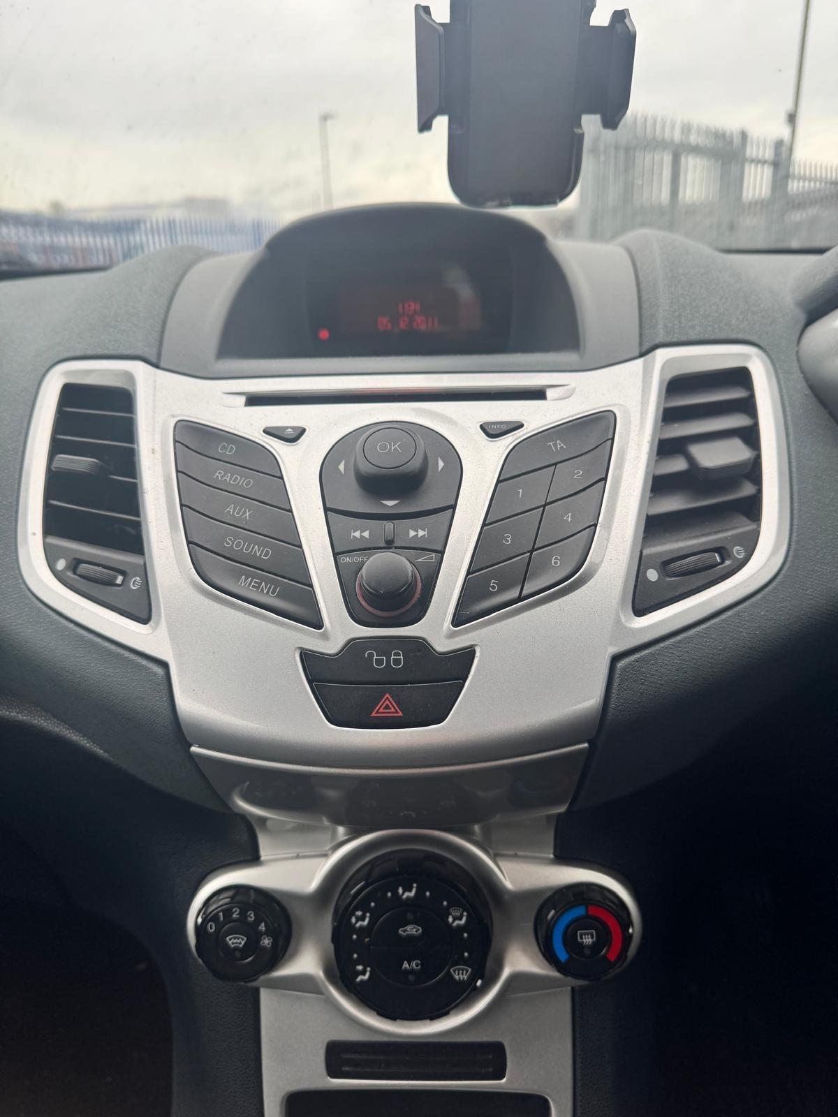 Used Ford Fiesta 2009 for sale - 76370128: Photo 15