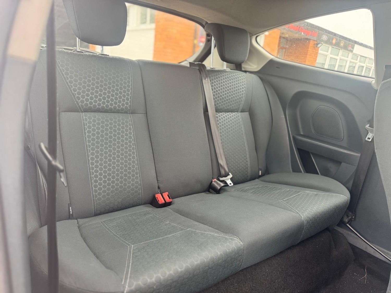 Used Ford Fiesta 2009 for sale - 76370128: Photo 16