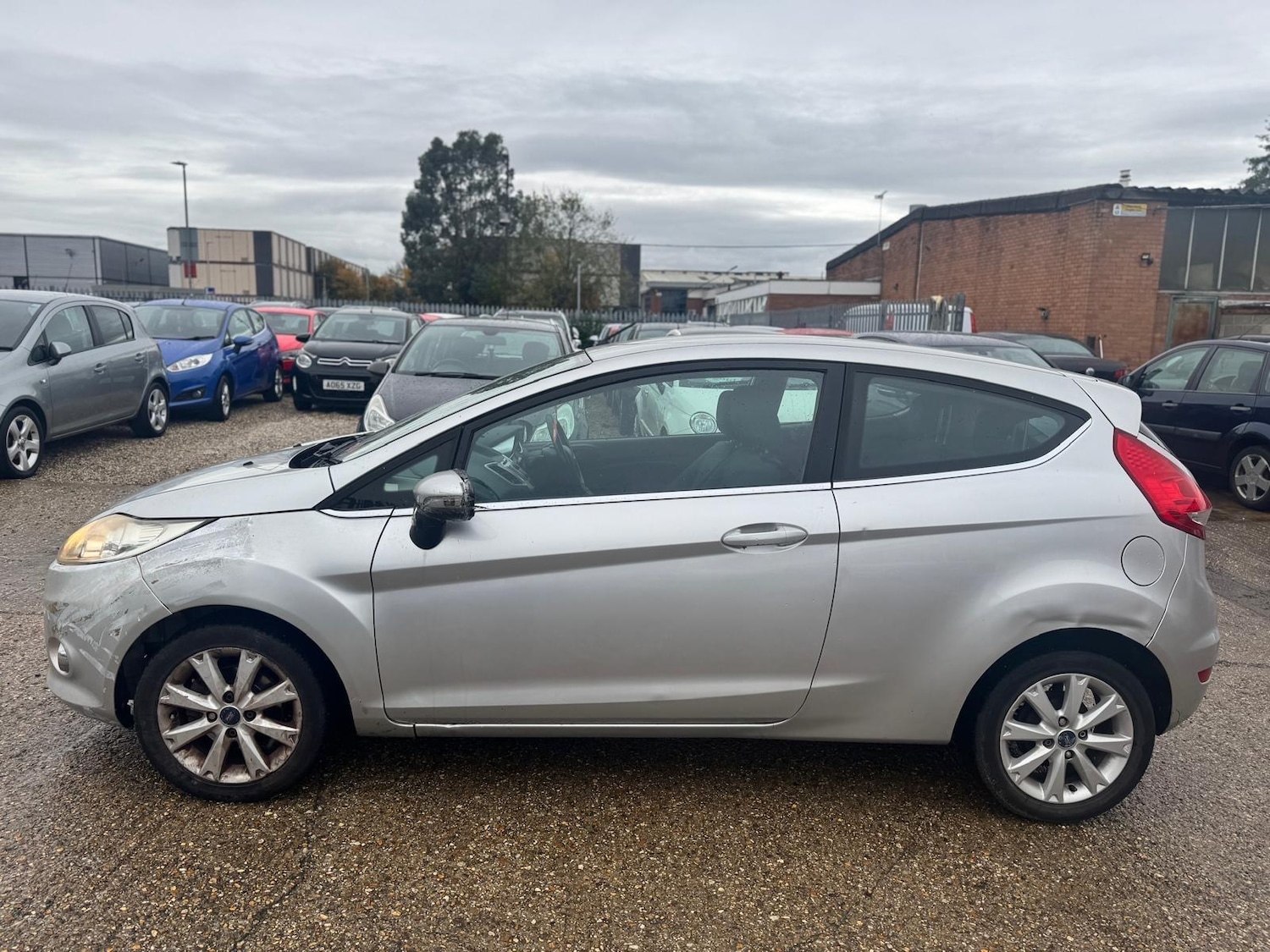 Used Ford Fiesta 2009 for sale - 76370128: Photo 6
