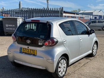 Used Toyota AYGO 2013 for sale - 78574040: Photo
