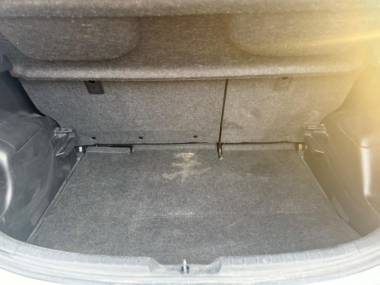 Used Toyota Yaris 2017 for sale - 77412317: Photo 18