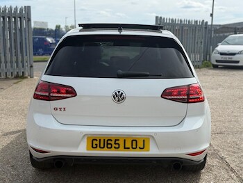 Used Volkswagen Golf 2015 for sale - 78492029: Photo