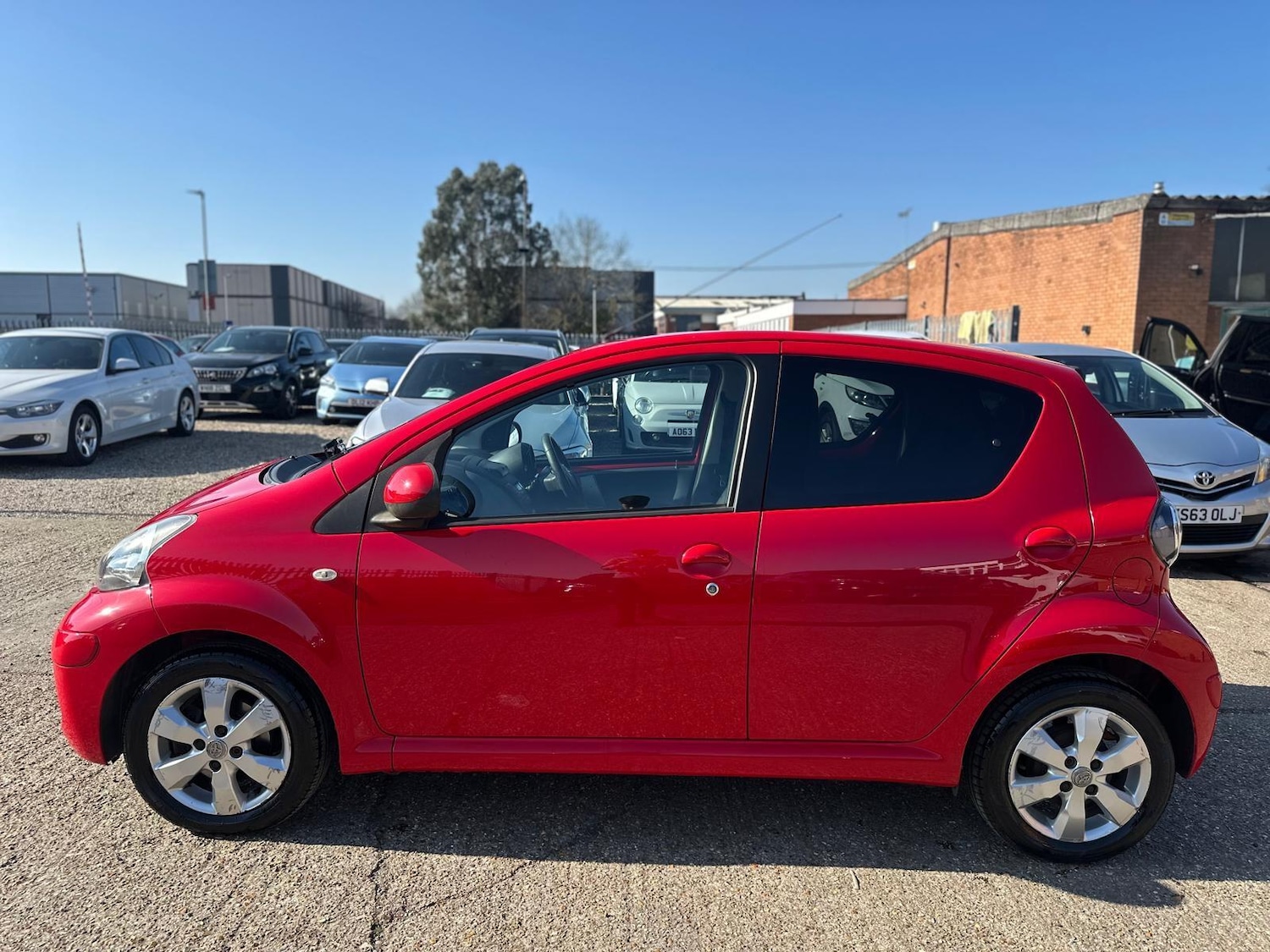 Used Toyota AYGO for sale - 77769581: Photo 3