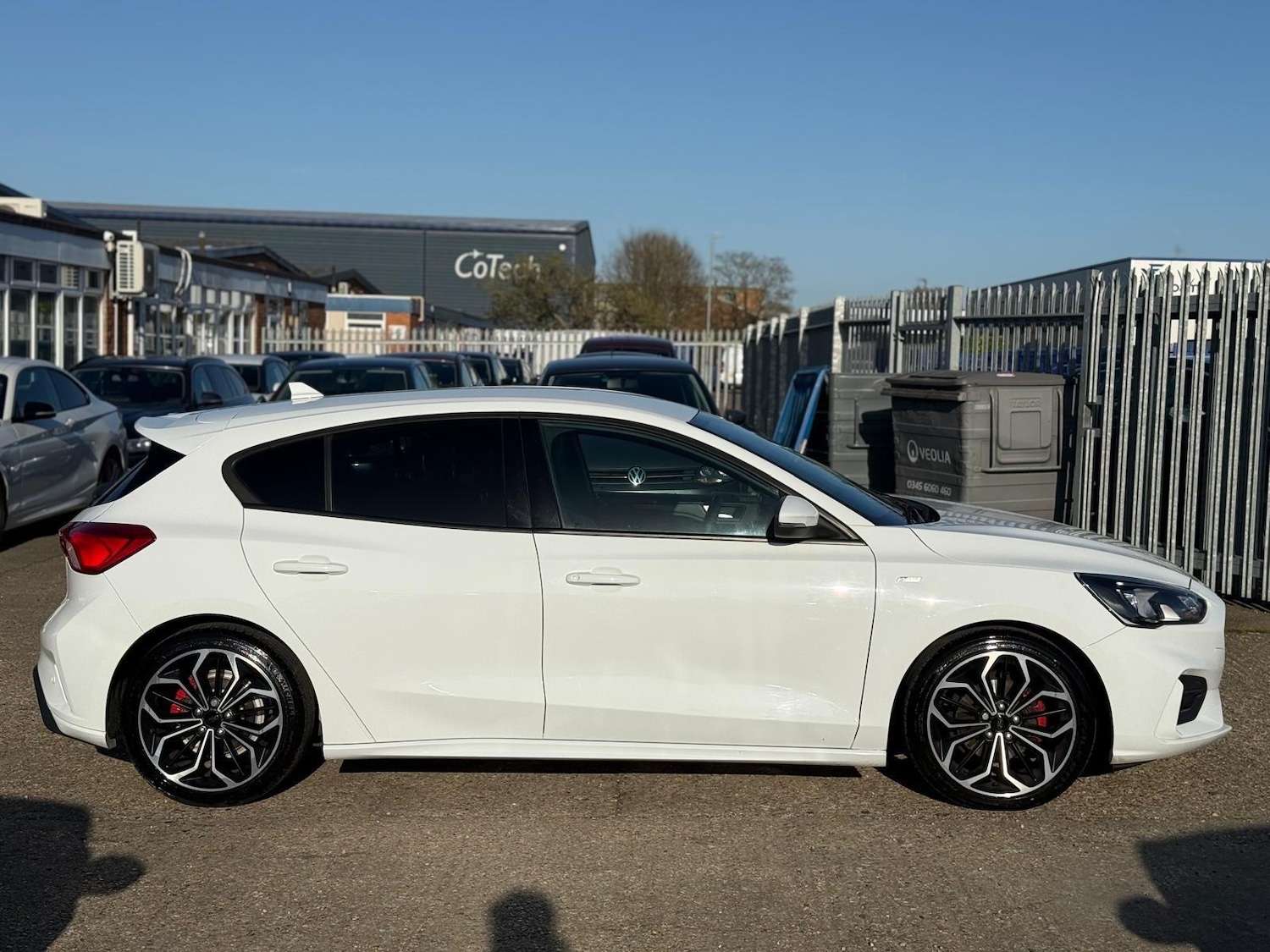 Used Ford Focus for sale - 77925186: Photo 2