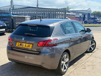 Used Peugeot 308 2018 for sale - 78613135: Photo