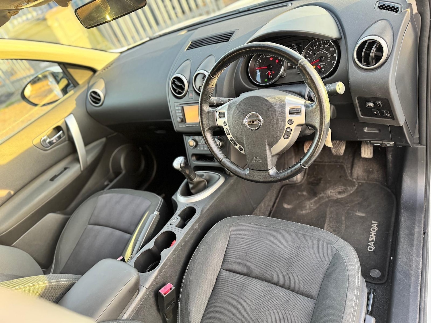 Used Nissan Qashqai 2013 for sale - 76592824: Photo 12