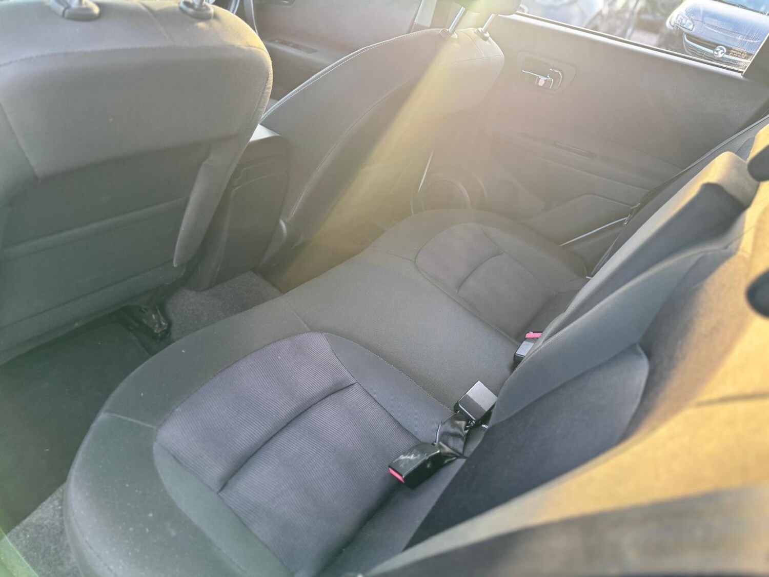 Used Nissan Qashqai 2013 for sale - 76592824: Photo 21