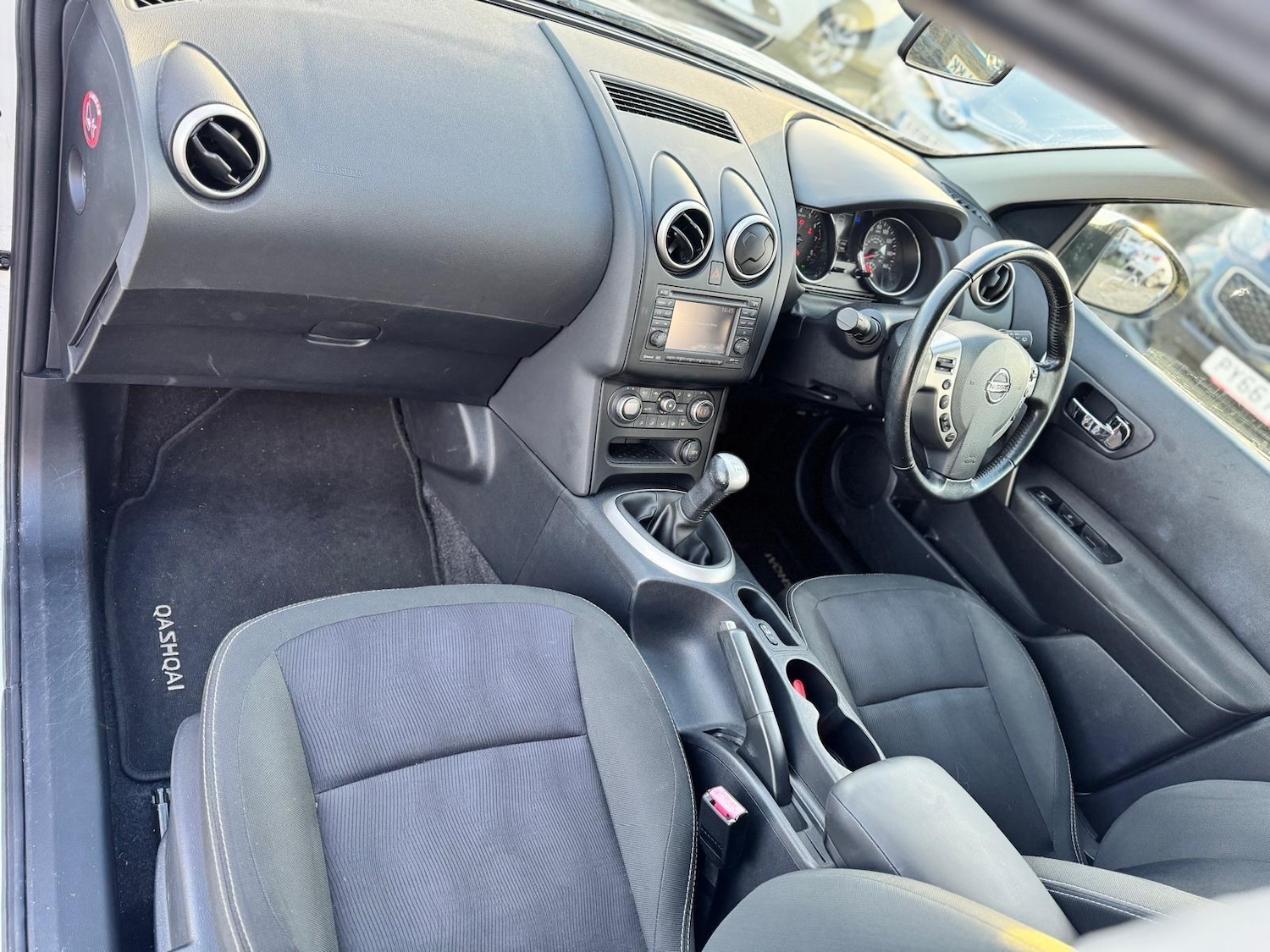 Used Nissan Qashqai 2013 for sale - 76592824: Photo 9