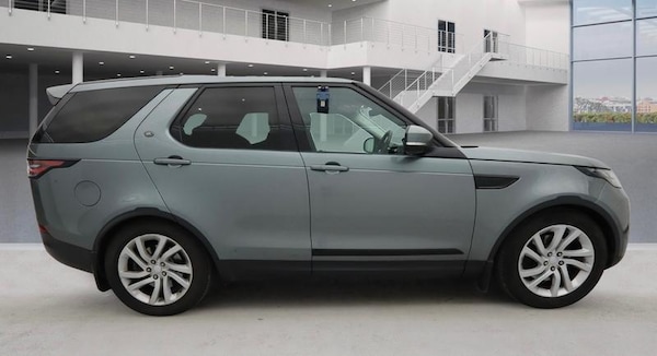 Used Land Rover Discovery 2017 for sale - 76222503: Photo 1