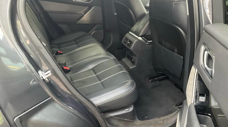 Used Land Rover Range Rover Velar 2018 for sale - 76209397: Photo 8