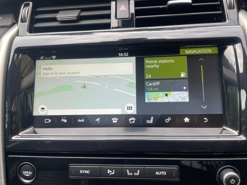 Used Land Rover Discovery 2017 for sale - 75717858: Photo 15