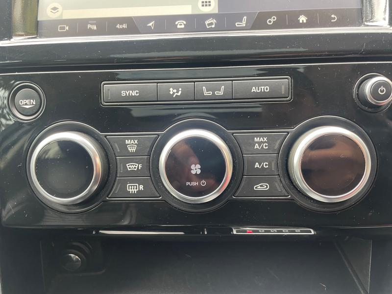 Used Land Rover Discovery 2017 for sale - 75717858: Photo 16