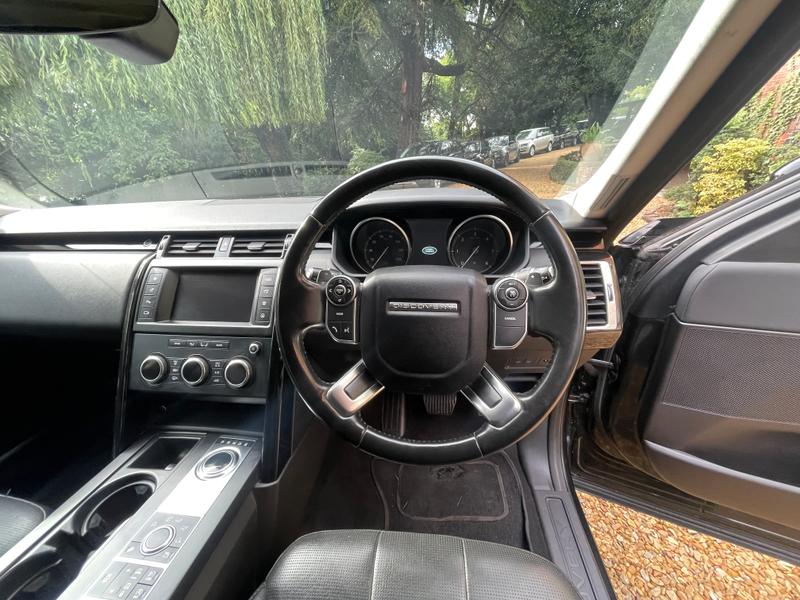 Used Land Rover Discovery 2017 for sale - 78015400: Photo 11