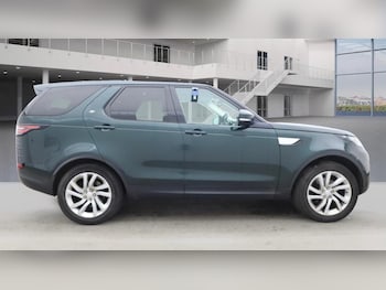 Used Land Rover Discovery 2017 for sale - 75705811: Photo