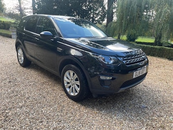 Used Land Rover Discovery Sport 2016 for sale - 78015371: Photo