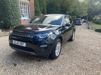 Used Land Rover Discovery Sport 2016 for sale - 78015371: Photo