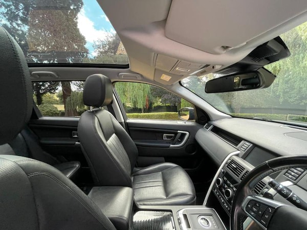 Used Land Rover Discovery Sport 2018 for sale - 75705806: Photo 12