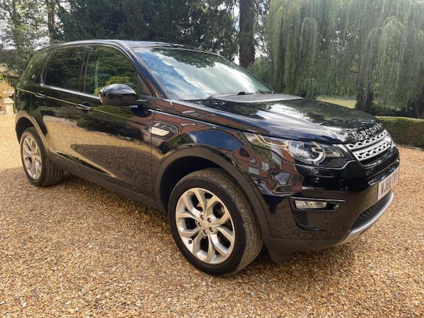 Used Land Rover Discovery Sport 2018 for sale - 75705806: Photo 2