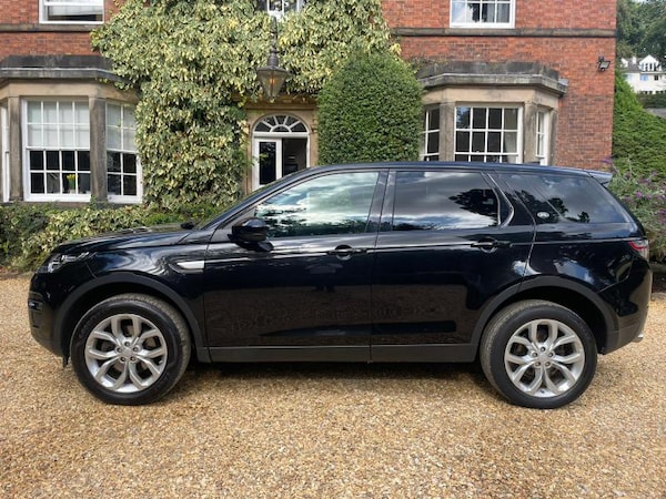 Used Land Rover Discovery Sport 2018 for sale - 75705806: Photo 5