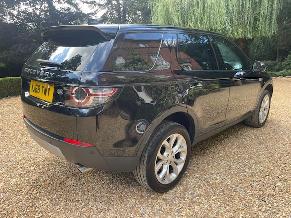 Used Land Rover Discovery Sport 2018 for sale - 75705806: Photo 8