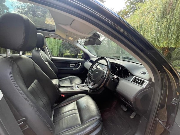 Used Land Rover Discovery Sport 2018 for sale - 75705806: Photo 9