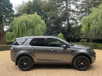 2.0 TD4 SE Tech SUV 5dr Diesel Auto 4WD Euro 6 (s/s) (180 ps) 7 SEATER Auto