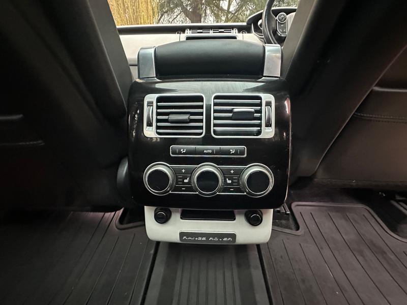 Used Land Rover Range Rover 2015 for sale - 78015368: Photo 24