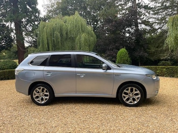 2015 - 2.0h 12kWh GX4h SUV 5dr Petrol Plug-in Hybrid CVT 4WD Euro 5 (s/s) (200 ps)