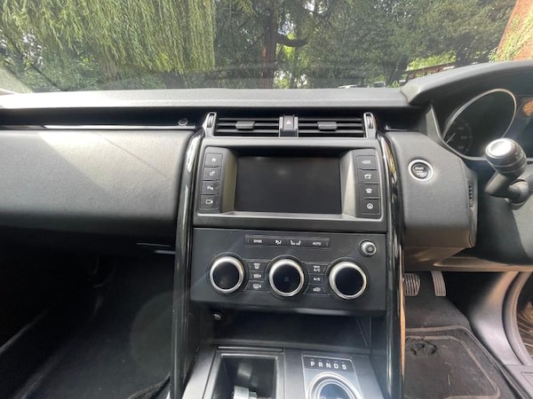 Used Land Rover Discovery 2018 for sale - 75301493: Photo 13
