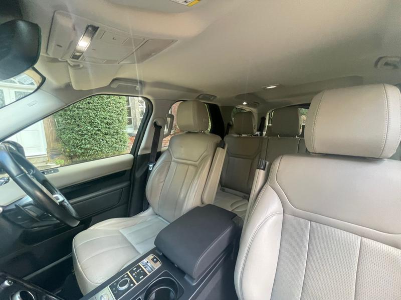 Used Land Rover Discovery 2019 for sale - 76895517: Photo 28