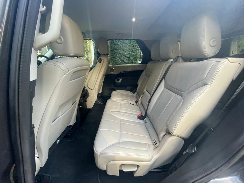 Used Land Rover Discovery 2019 for sale - 76895517: Photo 30