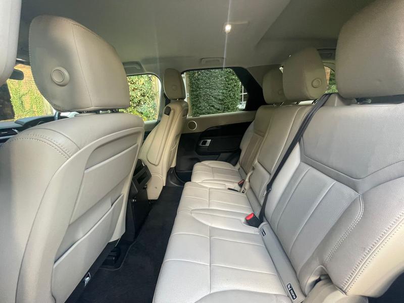 Used Land Rover Discovery 2019 for sale - 76895517: Photo 31