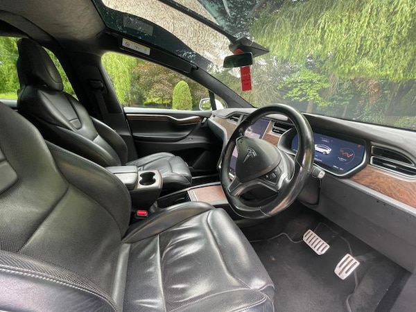 Used Tesla Model X 2017 for sale - 74260456: Photo 13